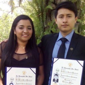 GRADUACIÓN ALUMNOS CON BECA DE ESTUDIO